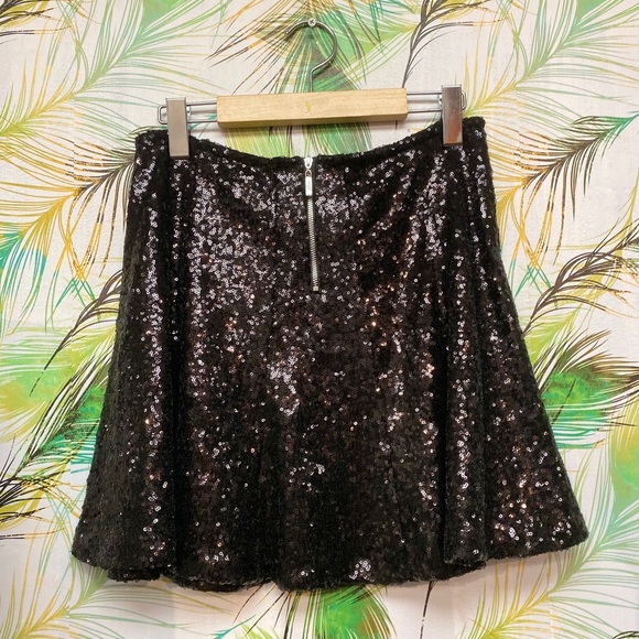 Guess Sequin Skater Mini Skirt - Picture 6 of 7
